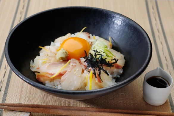 ○「ヱビス特選 鯛飯セット」 