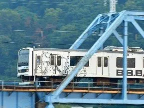 B.B.BASE（209系）