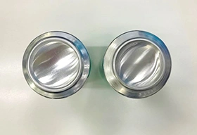 軽量アルミ缶胴の採用